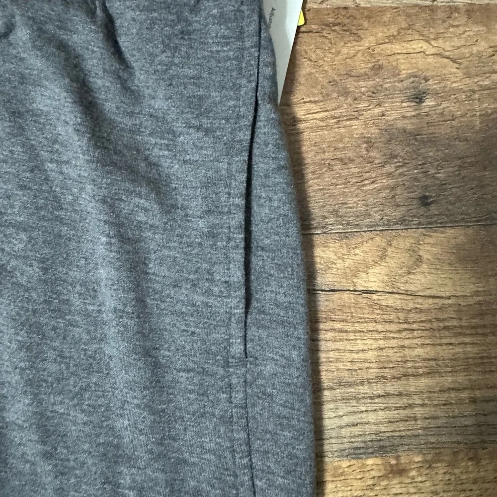 All in Motion Gray Relaxed Fit Athletic Joggers Size L NWT - Picture 5 of 16
